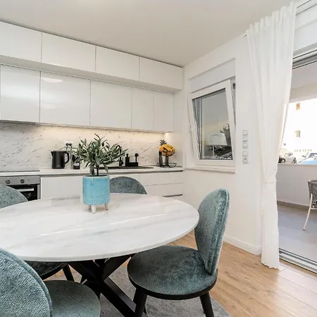 2 Bedroom Beautiful In * Mandre