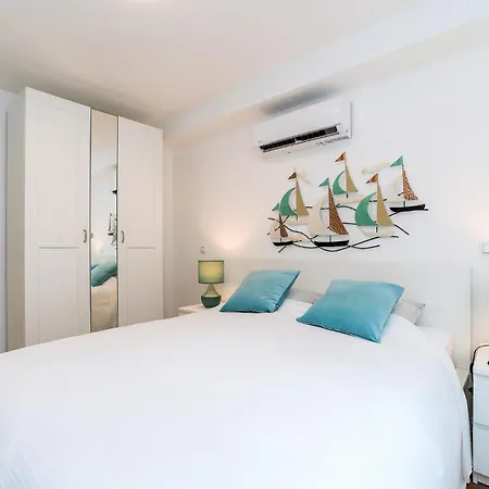 2 Bedroom Beautiful In