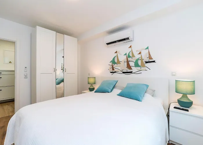 2 Bedroom Beautiful In