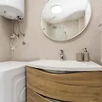 2 Bedroom Beautiful In *
